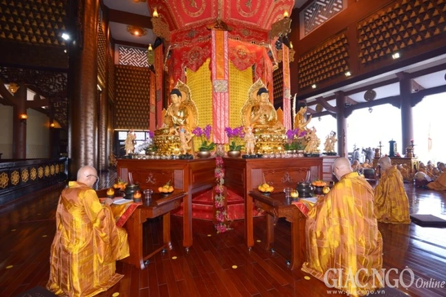 Le thinh su (23).jpg