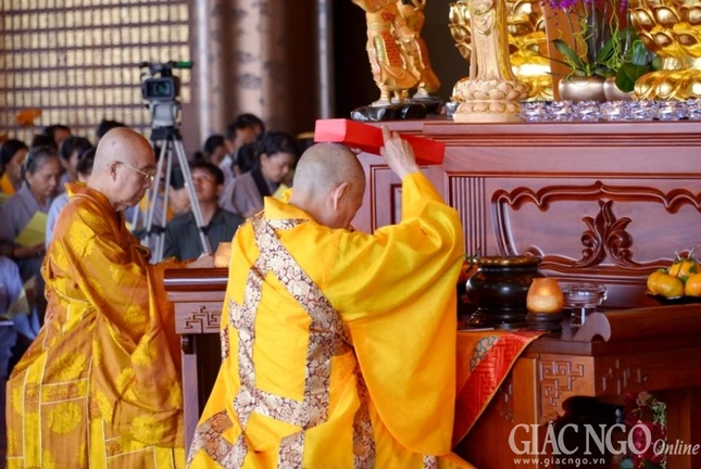 Le thinh su (32).jpg