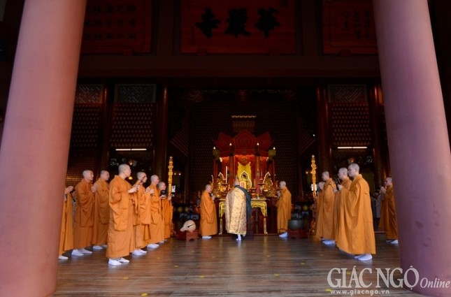 Niem Dan-Sai Tinh (12).JPG