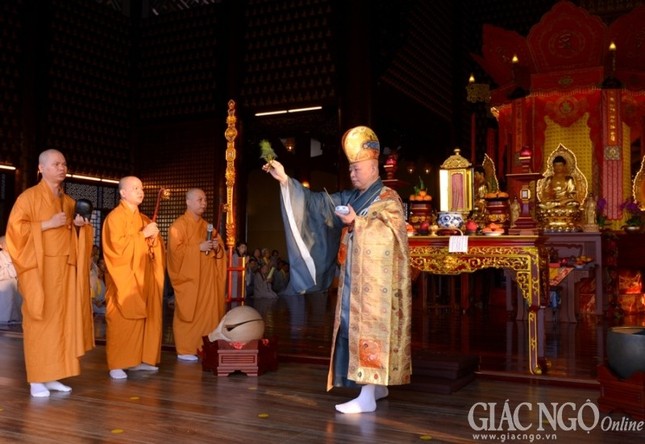 Niem Dan-Sai Tinh (7).JPG