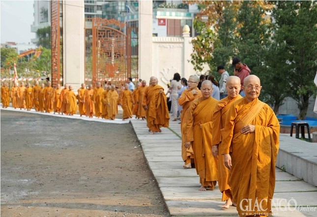 Tưởng niệm 61 năm Tổ sư Minh Đăng Quang vắng bóng ảnh 15 ANH AA (14).jpg