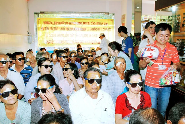 MO MAT NGO QUYEN IMG_9713.JPG