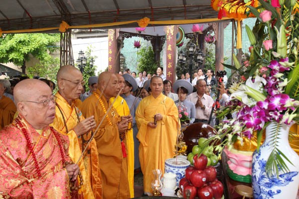 Chùa Sư nữ Bảo Quang chú nguyện đúc chuông ảnh 1 IMG_9293.jpg
