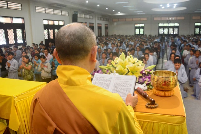 hoang phap23.jpg