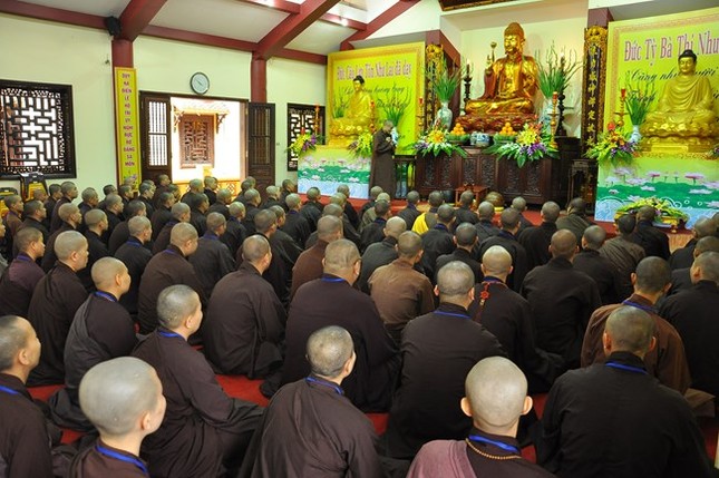 Hà Nội: Trên 250 giới tử thọ giới tại Đại giới đàn 2015 ảnh 10 1 hnoi 11.jpg