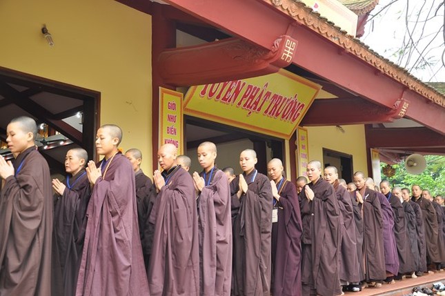 Hà Nội: Trên 250 giới tử thọ giới tại Đại giới đàn 2015 ảnh 6 1 hnoi 7.jpg