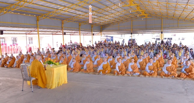 HT Thich Tri Quang.jpg