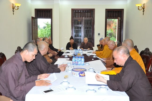 hoang phap 1.jpg