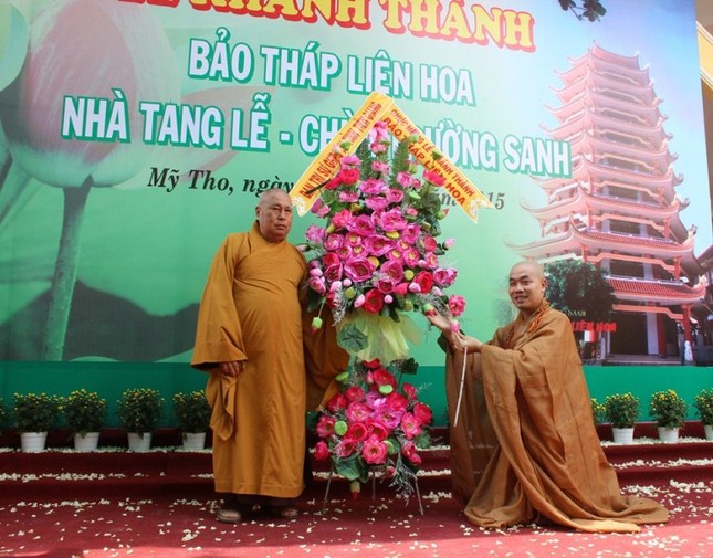 Chùa Trường Sanh khánh thành Bảo tháp Liên Hoa ảnh 2 6lh.jpg