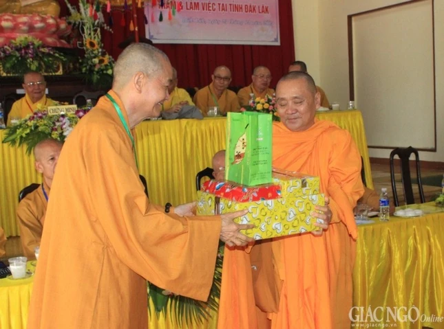 PG Đắk Lắk, Gia Lai tiếp đoàn Ban HDPT T.Ư ảnh 11 H11.JPG