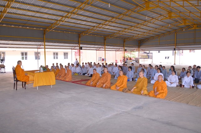 Khoa tu ng_y 26-4 (1).JPG