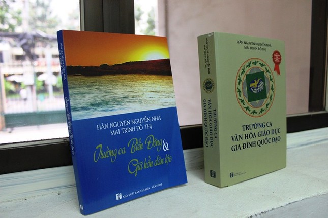 TS.Nguyễn Nhã ra mắt trường ca về biển đảo, gia đình ảnh 3 5nh.jpg