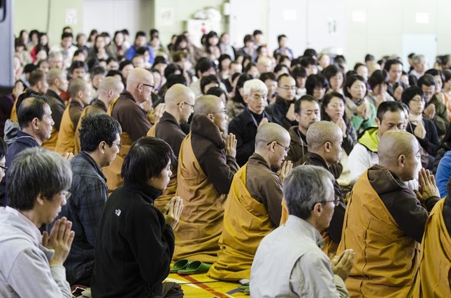 Tăng thân Làng Mai hoằng pháp tại Nhật Bản ảnh 6 tang than 6.jpg