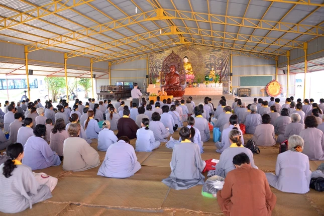 Khoa tu 10-5-2015 (1).JPG