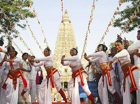 Chùm ảnh: Phật đản ở một số quốc gia ảnh 2 anh 2.JPG