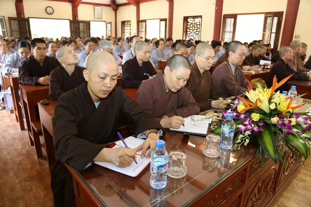 Hội nghị hoằng pháp và hướng dẫn Phật tử tại thủ đô ảnh 4 hn 3.jpg