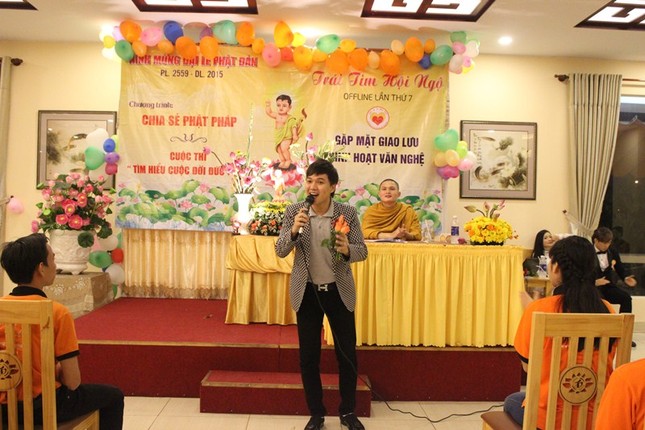 TP.HCM: CLB Nhân Sinh mừng Phật đản ảnh 3 7ns.jpg