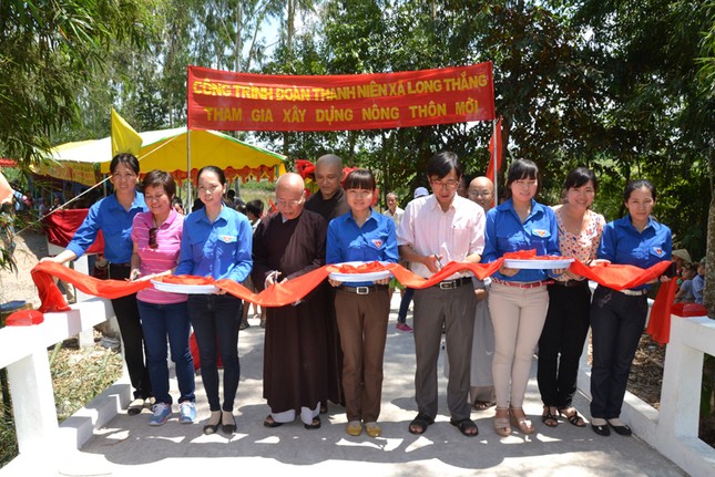 cau lung ca tre (25).JPG