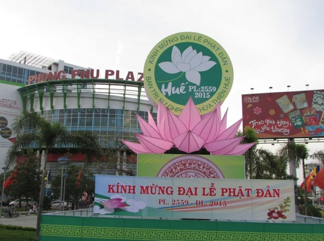 TT-Huế: Phật đản về trên những nẻo đường ảnh 2 IMG_6600.JPG