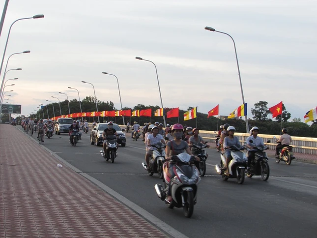 TT-Huế: Phật đản về trên những nẻo đường ảnh 1 IMG_6608.JPG