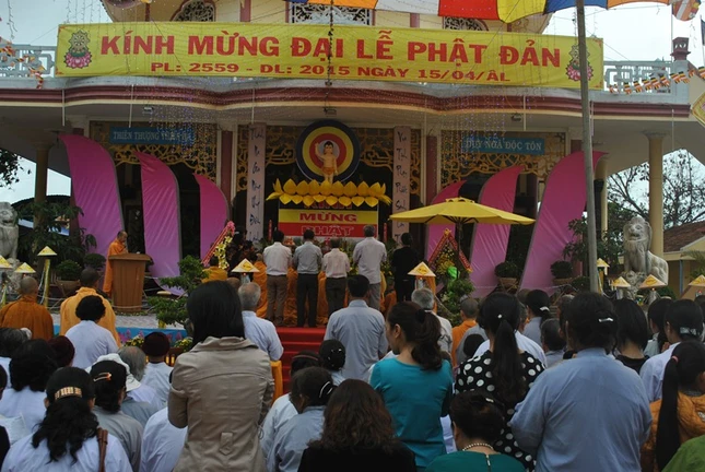 Cập nhật ngày 26-5: Các chùa làm lễ tắm Phật ảnh 5 DSC_0185.JPG