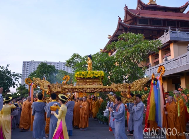 Le tam Phat- HueNghiem (6).JPG