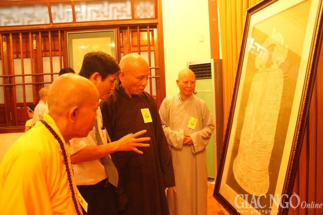 TT-Huế: Triển lãm trúc chỉ “Mùa An lạc” ảnh 1 whue2.jpg