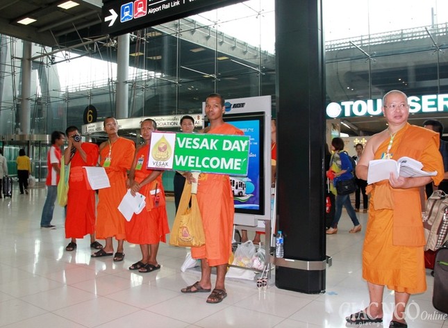 Vesak 2015- ngay thu 1 (2).jpg