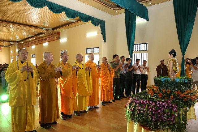 ndinh 1.jpg