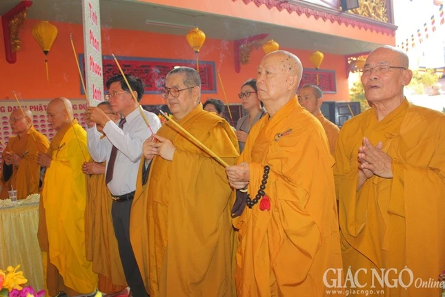 PG Q.6 tổ chức Phật đản, khai giảng An cư kiết hạ ảnh 4 Q6.4.JPG