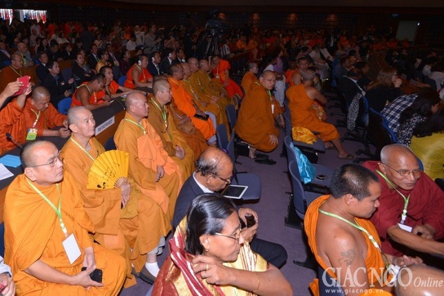 Ngày Vesak 2015 tại Trung tâm Hội nghị LHQ - Bangkok ảnh 2 Sang 30-05 Trung tam Hoi Nghi LHQ (1).jpg