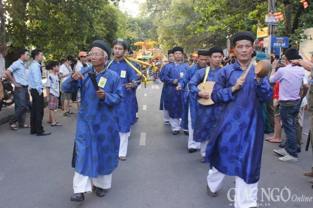 Ấn tượng với lễ rước Phật tại cố đô Huế ảnh 11 anh11.jpg