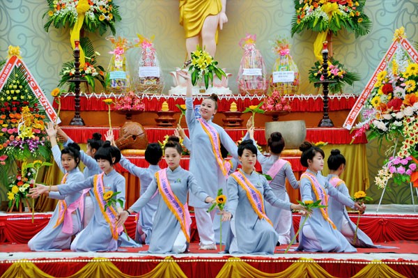 Kon Tum: Trang nghiêm tổ chức Đại lễ Phật đản ảnh 2 ktum06.jpg