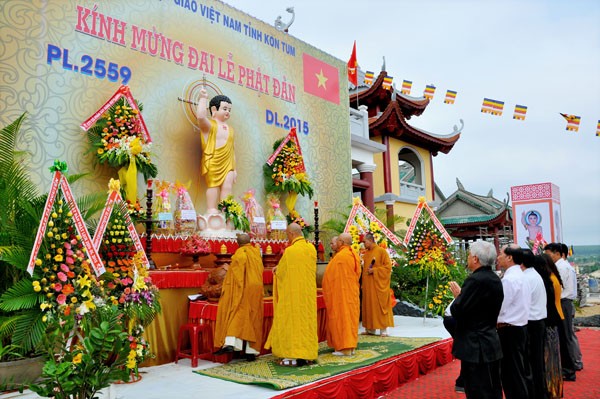 Kon Tum: Trang nghiêm tổ chức Đại lễ Phật đản ảnh 7 ktum10.jpg