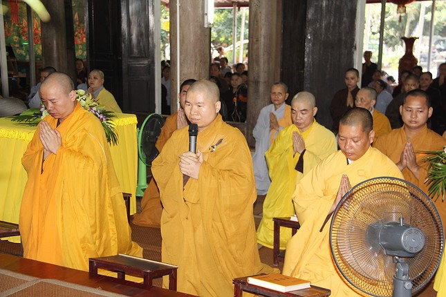 Hà Nội: Trường hạ Văn Điển khai pháp PL.2559 ảnh 2 hnoi 1.jpg