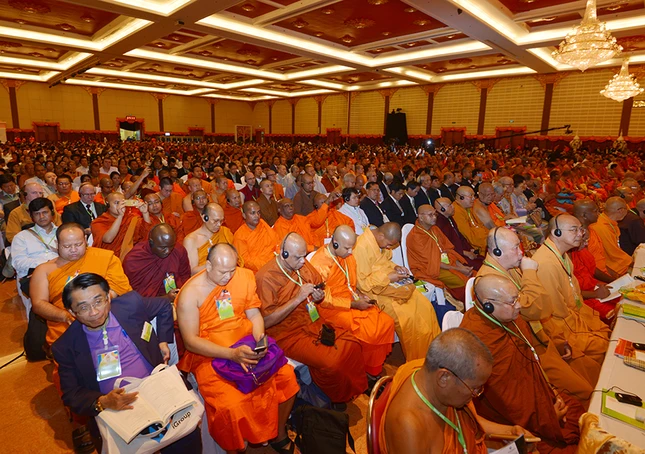 Khai mac Vesak 2015 (15).JPG