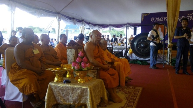 Thái Lan: Lễ Vesak tại Sanam Luang (Bangkok) ảnh 2 thai 1.jpg