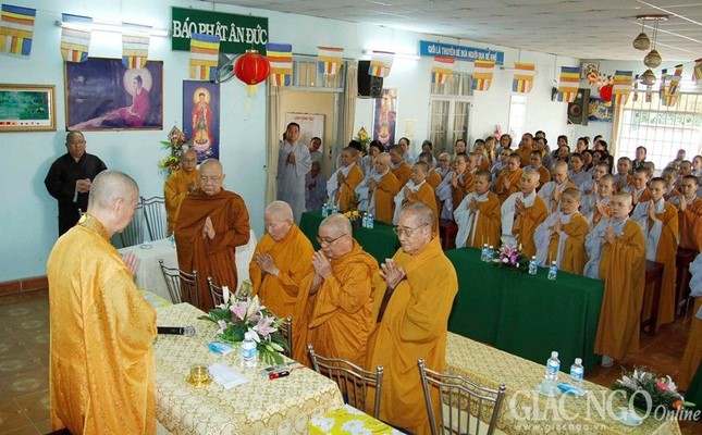 Ni vien Phuoc Long Q (6).jpg