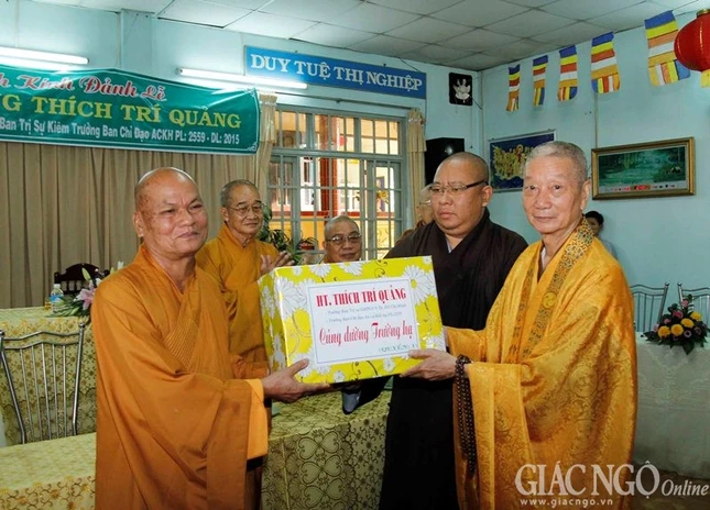 Ni vien Phuoc Long Q (8).jpg