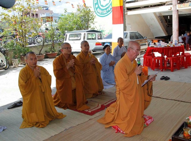 chua Hanh Ngu_en (3).JPG