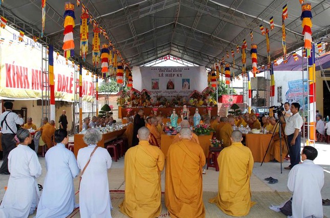 chua Hanh Ngu_en (4).JPG