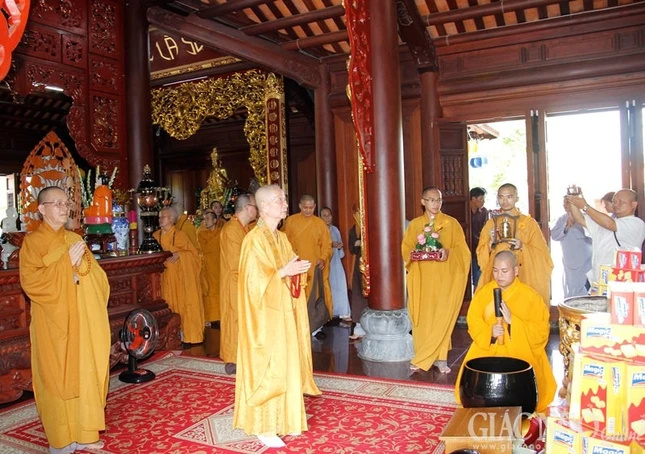 chua Phap Minh  (2).jpg
