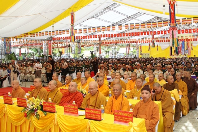 Đại lễ cầu siêu anh hùng liệt sĩ tại Điện Biên ảnh 9 dien bien 8.jpg