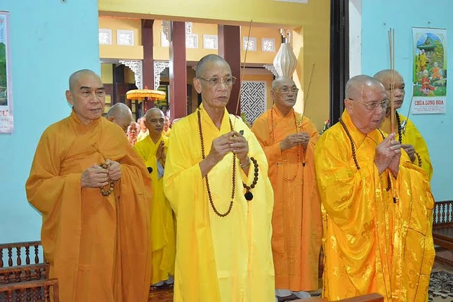 Húy kỵ chư tôn đức tiền bối ảnh 3 da nang.jpg