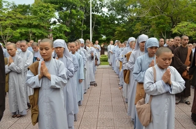 TT-Huế: Học viện PGVN tại Huế thi tuyển sinh khóa VIII ảnh 6 hue 3.JPG