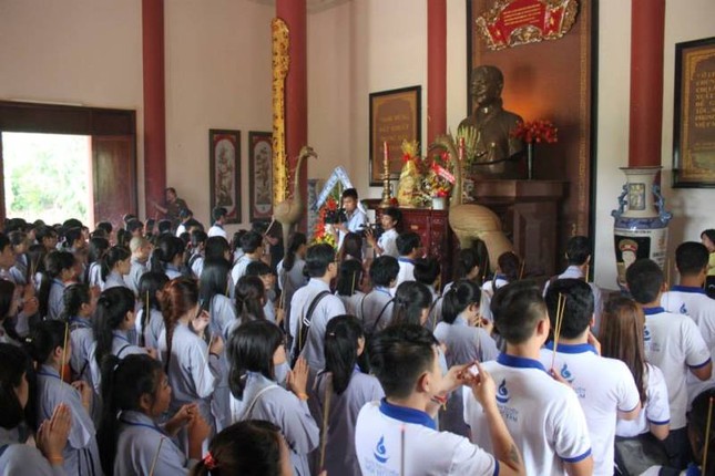 Hơn 300 người trẻ dự khóa tu “Nhớ gương xưa” ảnh 2 hinh 12.jpg