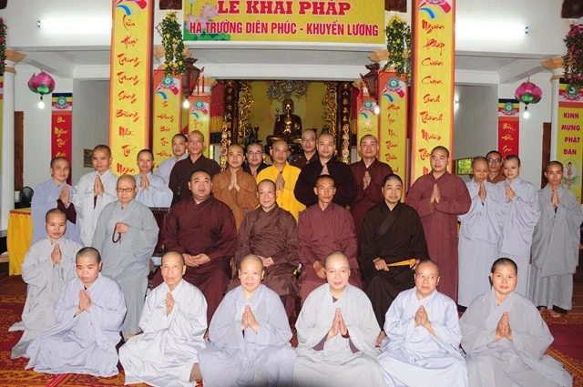 Ban Trị sự PG Hà Nội thăm viếng các trường hạ ảnh 3 hnoi 3.jpg