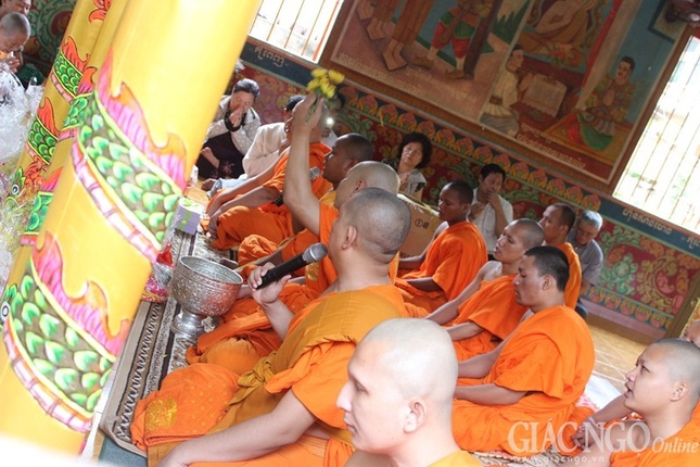 Lễ dâng y tắm mưa tại chùa Candaransi, TV.Phước Sơn ảnh 11 11tm.jpg