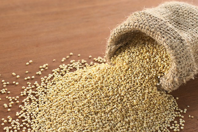Hạt quinoa: Thực phẩm cần thiết cho người ăn chay ảnh 1 hat-quinoa-1.jpg