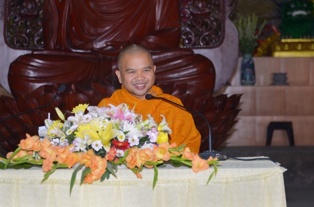 Khoa tu ngay 2-8 (3).JPG